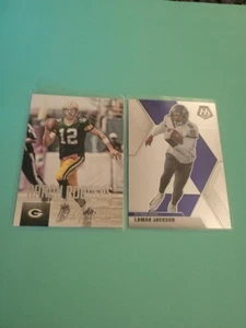!!! AARON RODGERS / LAMAR JACKSON FOOTBALL CARD LOT $$ - Picture 1 of 1