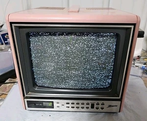 Vintage 9" Zenith LM8833 Pink Gaming TV 14-11679F9 Powers On Read - Picture 1 of 8