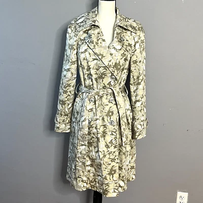 Gabardina New York Company para mujer talla 6 verde floral con cinturón elegante clásico vanguardista Foto 1 de 4