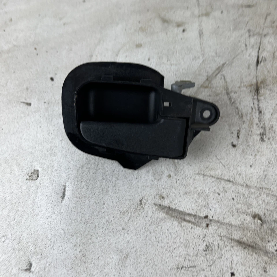 Manija de puerta interior delantera derecha pasajero BMW 325i 1992-1995 51211960808 OEM Foto 1 de 4
