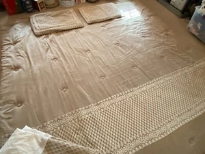 J.Queen New York Luxembourg Silver Queen Comforter 2 Shams,Skirt - Picture 1 of 12