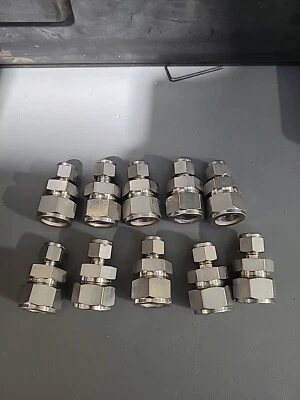 10 Swagelok SS-1210-6-6  ,,3/4" x 3/8" tube union fitting - Image 1 of 3