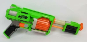 Nerf Dart Tag Lime Green Fury Fire Blaster Guns 10 Dart Revolver 2009 Hasbro - Picture 1 of 4