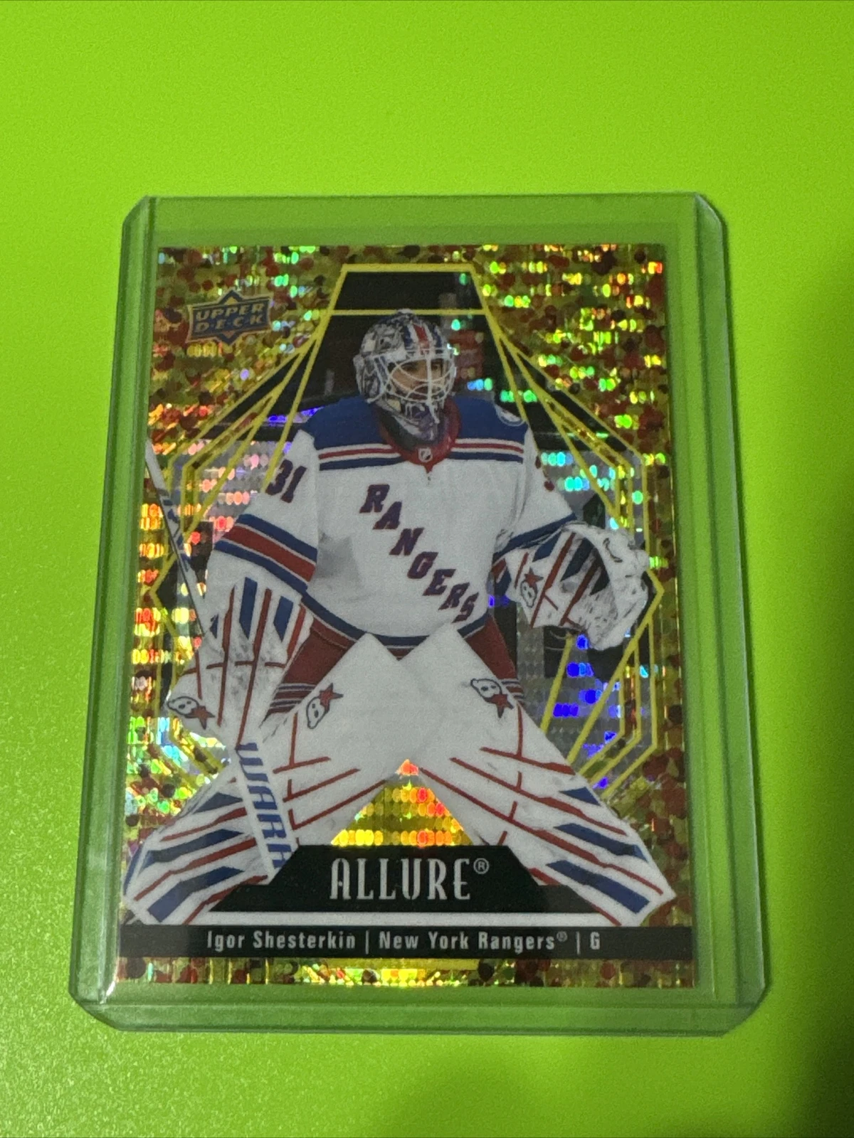 2022-23 Upper Deck Allure Gold Glitter Bomb /199 Igor Shesterkin #59 Rangers