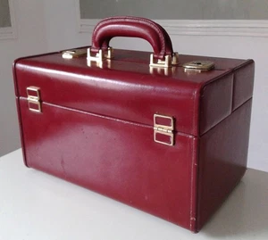 Großer 34 x 28 x 20 cm Vintage Kosmetikkoffer weinrot echtes Leder - Bild 1 von 8
