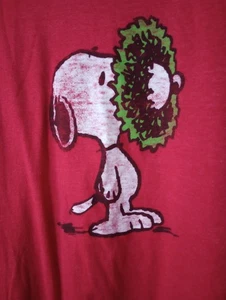 Red PEANUTS SNOOPY w/ CHRISTMAS WREATH on his nose Old Navy T-Shirt Size 2XL XXL - Picture 1 of 5