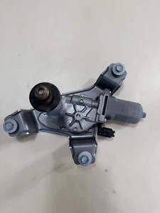 Jeep Grand Cherokee WK2 Rear Wiper Motor 68229937AA - Picture 1 of 3