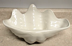 VTG Hall Pottery White Large Clam Shell 1252 Bowl Dish Nautical Coastal Beach - Picture 1 of 10