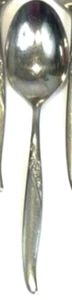 ONE 1 LA ROSE Spoon Oneida LTD Wm A Rogers Premier Stainless Flatware 6-3/4" - Picture 1 of 6