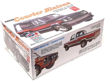 AMT 1/25 Scale Unbuilt Kit AMT1210M/12 - Ford Courier Minivan - Image 1 of 4