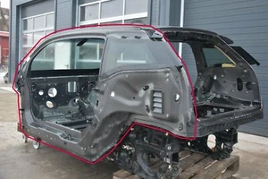BMW I01 i3 Vorne links Karosserie Seitenteil Schnitt . - Bild 1 von 2