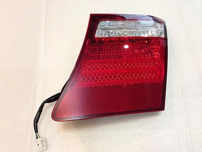 LEXUS LS460 OEM LUZ TRASERA LENTE LS600H PASAJERO MALETERO INTERIOR 07-09 TRASERO DERECHO Foto 1 de 2