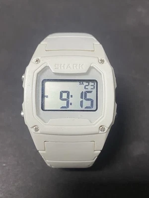 Freestyle Shark 经典运动硅胶数码 100 米 H2O 101811 A125-12 全新 Batt — 第 1/4 张图片