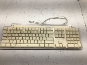 Apple Keyboard White USB Keyboard M7803 - Picture 1 of 9