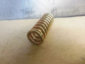 Molla di compressione elicoidale resistente (NOS) - Foto 1 di 6