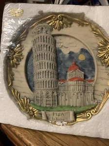 2 ITALIAN MADE IN ITALY  PISA LA TORRE VINTAGE WALL HANGING 9x9x1/2 INCHES ;8x6 - Picture 1 of 11