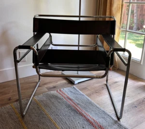 Wassily by Knoll in brown leather - Picture 1 of 1