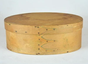 ANTIQUE 19TH C. BENTWOOD OVAL SHAKER PANTRY BOX - 4 FINGERS - 9" - Picture 1 of 10
