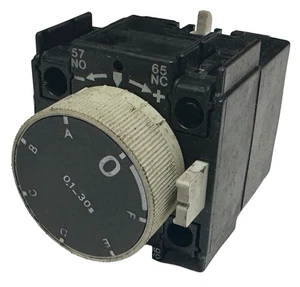 Telemecanique LA3-D22 A65 Time Delay Module 0.1-30 Seconds - Picture 1 of 2
