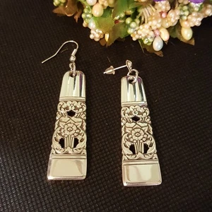 Pendientes de colección HORQUILLA CUCHARA 1936 CORONACIÓN Oneida platería plata antiguos - Imagen 1 de 6