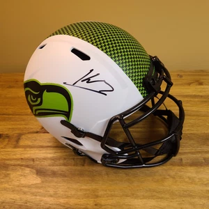 KENNETH WALKER SIGNED SEATTLE SEAHAWKS FULL SIZE HELMET BECKETT COA ROOKIE - Picture 1 of 6