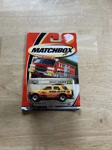 2000 Matchbox #100 On The Road Again-Roadside Rescue ISUZU RODEO Yellow - Picture 1 of 6