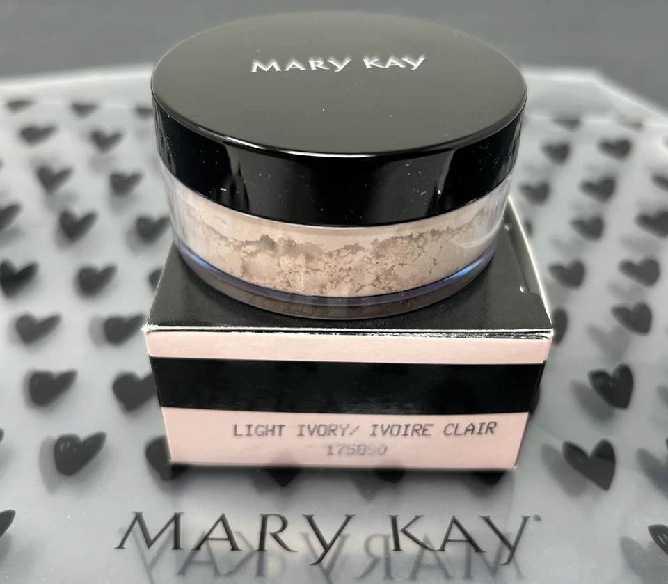 New In Box Mary Kay Silky Setting Powder Light Ivory .28 Oz 175890 FAST SHIP - Image 1 of 2