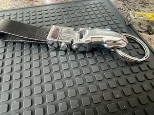 Schlüsselanhänger Jaguar Stahl mit Leder Design für Luxus Autoschlüsselringe Schlüsselringe - Bild 1 von 6