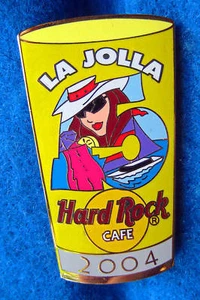 LA JOLLA PINT GLASS SERIE #15 CHICA SEXY Y TEMA DE VELA Hard Rock Café PINS LE - Imagen 1 de 1