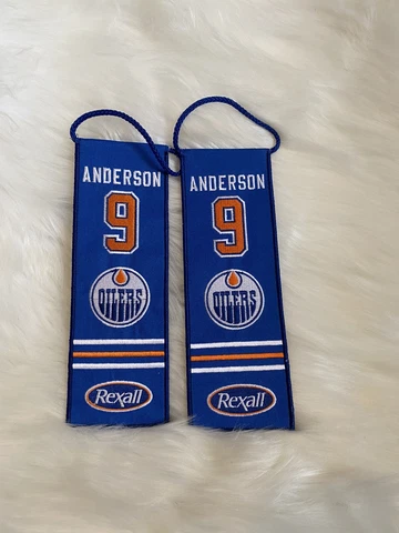 Edmonton Oilers retired # small flag Anderson #9 x2 Cover