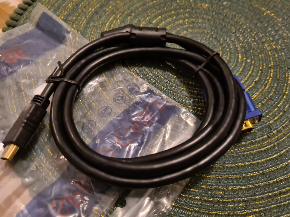 1080P HDTV Male to VGA Male Audio Video Cable For PC Monitor HDTV Projector  - Image 1 of 4