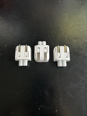 3 Apple Macbook Duckhead | A1555 | 2.5A 125V | 2-Prong Wall Adapter Plug - Image 1 of 2
