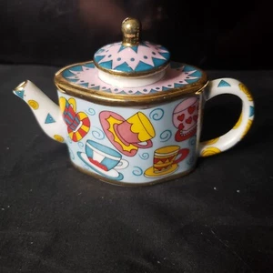 Vivian Chan Miniature Teapot Colorful AiW Tea Cups Gold Trim Vintage 2000 - Picture 1 of 9