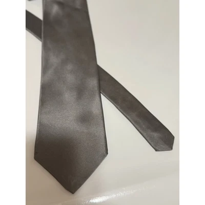 Vintage Savile Row 90's Men's Silk Necktie - Tie - Silver - Image 1 of 4