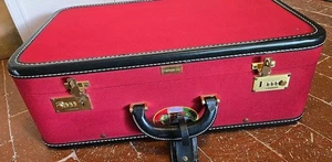 Vintage T. Anthony LTD Hard Sided Red Canvas Suitcase Trunk Clean Interior EUC - Picture 1 of 11