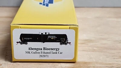 Abengoa Bio Railroad Ethanol 30,000 Gallon Tank Car 202071 Athearn 18024 N Scale - Image 1 of 4