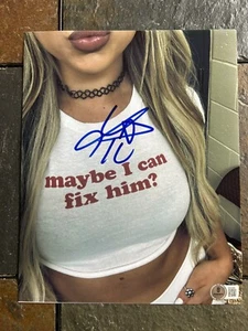 LIV MORGAN SIGNED AUTOGRAPH WWE RAW SMACKDOWN 8x10 PHOTO SEXY BECKETT BAS AUTH - Picture 1 of 1