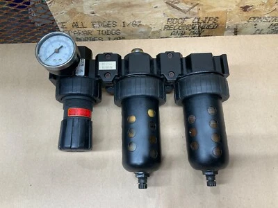 PARKER 12F42EC,07F42AC,07R413AC AIR FILTER REGULATOR ASSEMBLY #19D68PR5*IAC - Image 1 of 4