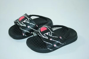 Sandalias Champion negras para niños pequeños talla 6T - Imagen 1 de 4