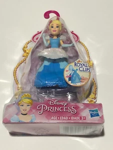 Muñeca de moda con clips reales de princesa Cenicienta de Disney - Imagen 1 de 2