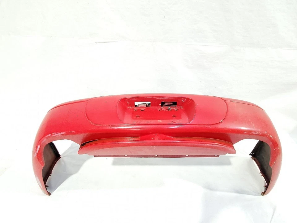 Задний бампер 1994 1998 Mitsubishi 3000GT от оригинального производителя имеет несколько солнечных пятен - Изображение 1 из 4