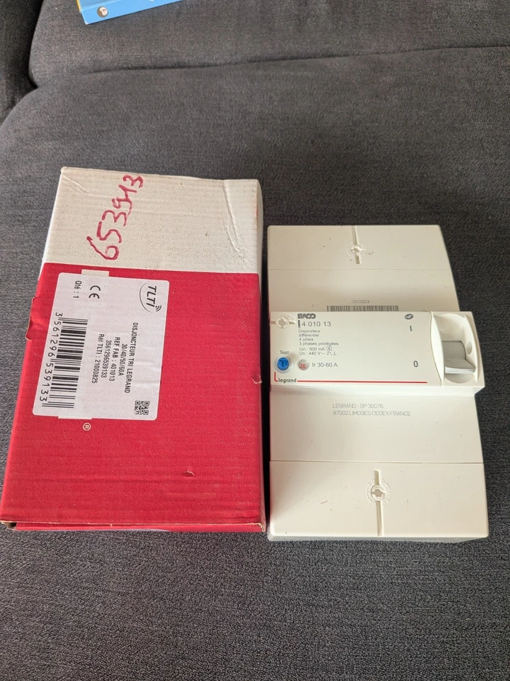 Disjoncteur Différentiel Baco Legrand 30-60 Triphasé Sélectif  Ref :401013 500mA - Photo 1/2
