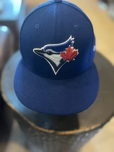 New Era 59Fifty Toronto Blue Jays On Field Game Fitted Size 7 3/8 - Picture 1 of 5