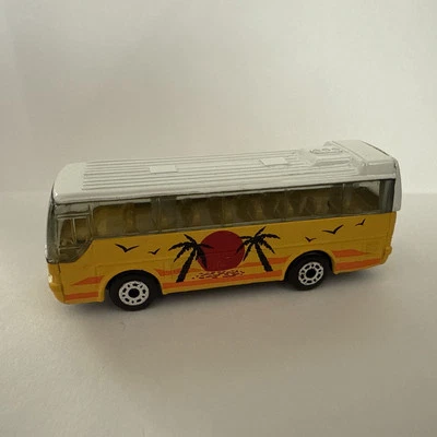 Matchbox Yellow Ikarus Coach Tour Bus 1986 1:140 Harder to find variation Exclnt - Image 1 of 4