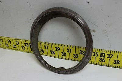 Bisel de faro usado OEM GM 1331415R 1959-1960 Studebaker (SVM66) Foto 1 de 4