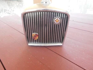 1968 Jaguar Car Grill Music Box Decanter Royal London Limited Works - Picture 1 of 3