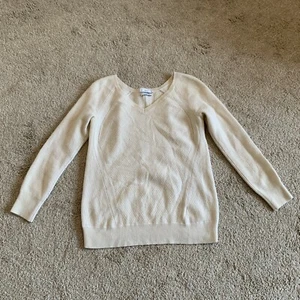 Vince Womens Long Sleeve V Neck Cashmere Sweater Ivory Size XS Ribbed Waist - Picture 1 of 11