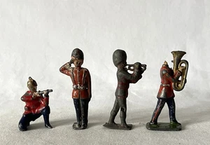 Lot 4 Vintage PLAYWORN DAMAGED Toy Soldiers Britains Era Mixed Makers #31-248 - Picture 1 of 8