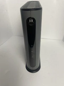 Motorola MG7550 16x4 DOCSIS 3.0 Kabel Modem Plus AC1900 WiFi Router bez kabli - Zdjęcie 1 z 6