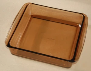 Square BAKER / Baking Dish ~ Amber PYREX Visions #222~ Used - Picture 1 of 5